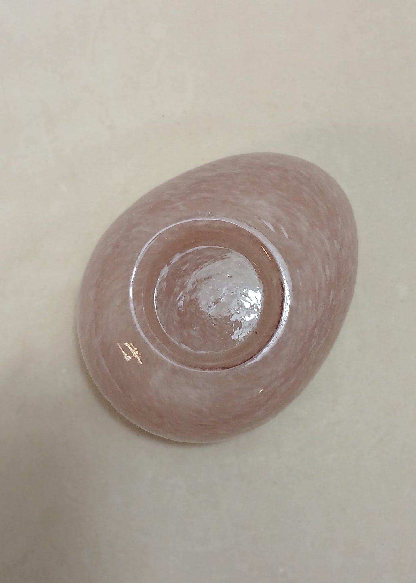 Rosa kunstglass lysestake