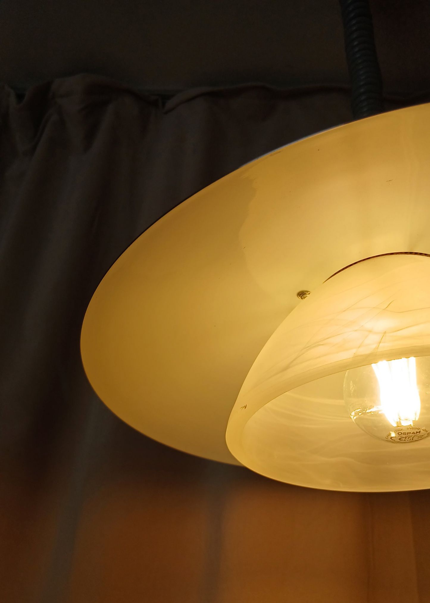 Messing lampe fra 80-tallet