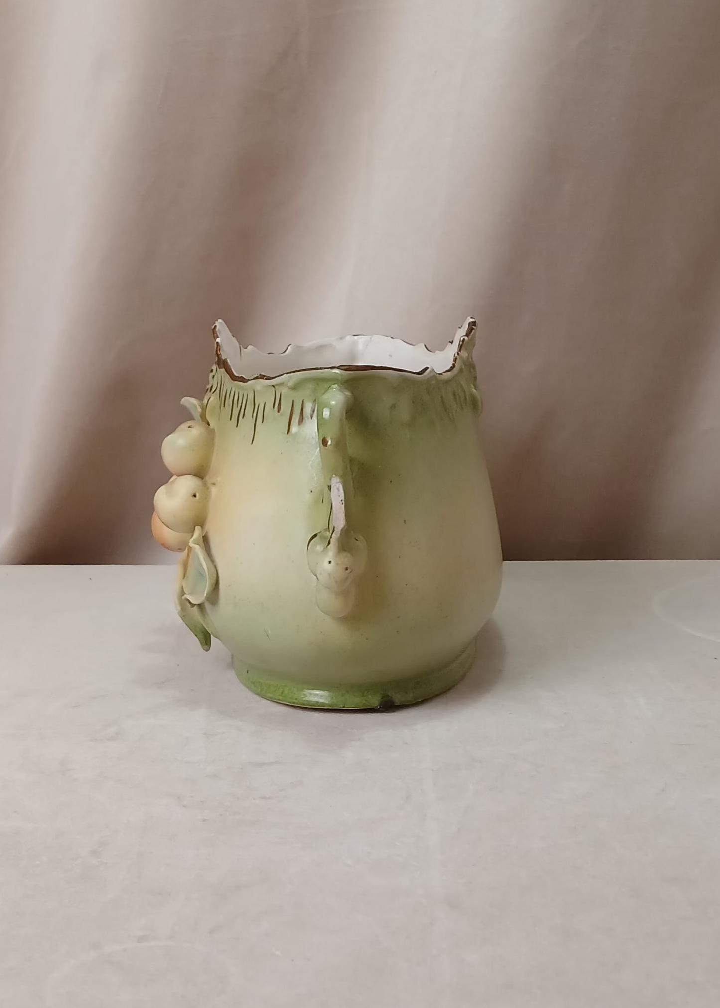 Gul-grønn vase