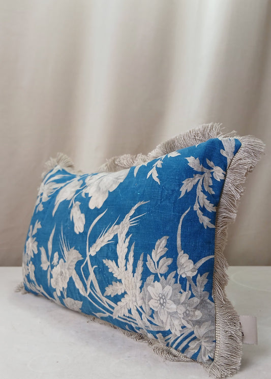 Blå liten pute i Engelsk Vintage tekstil