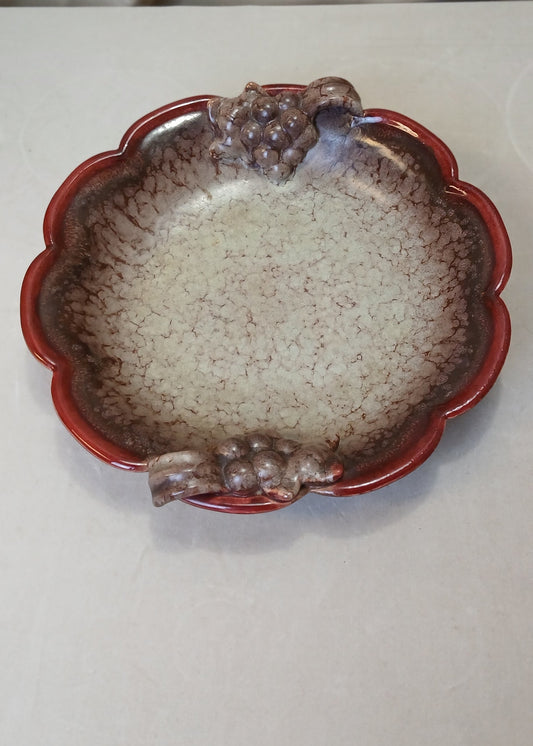 Burgunder keramikkfat