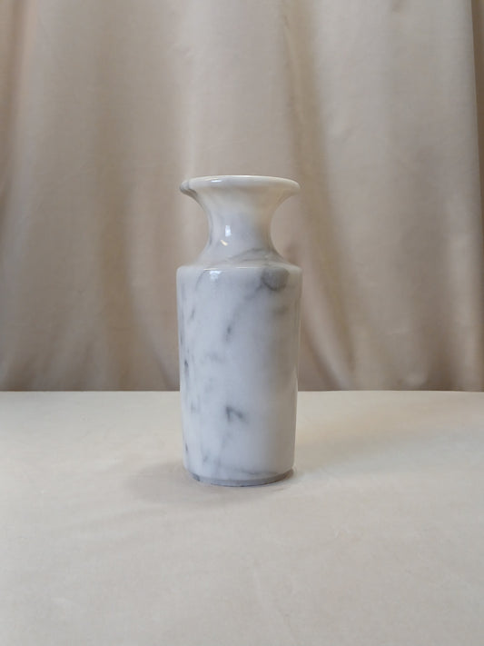 Hvit Vase i marmor