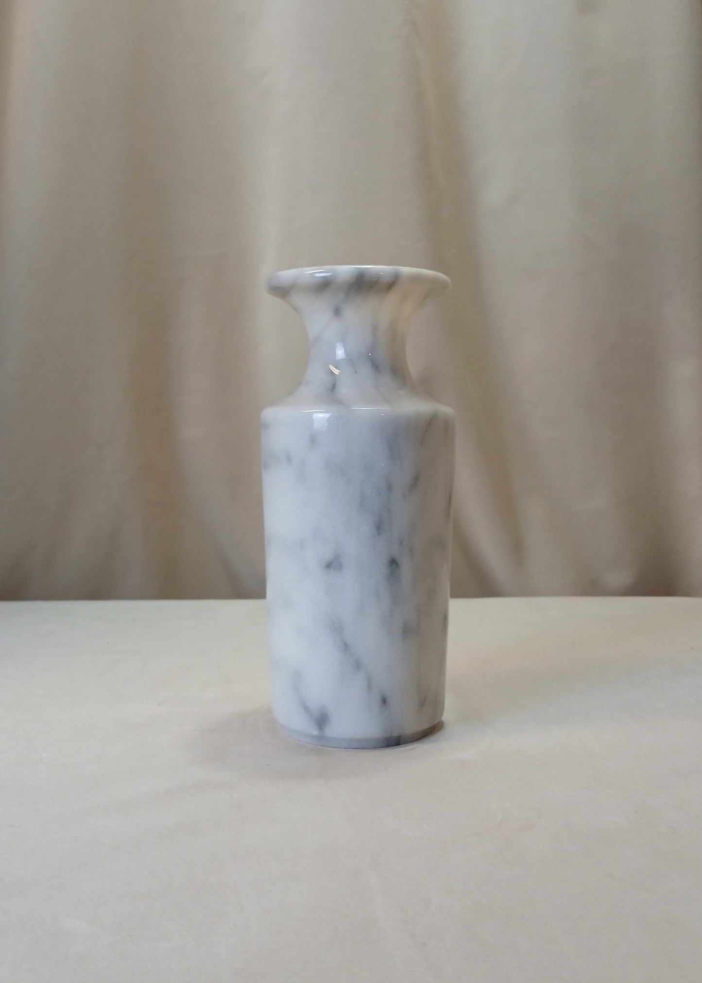 Hvit Vase i marmor