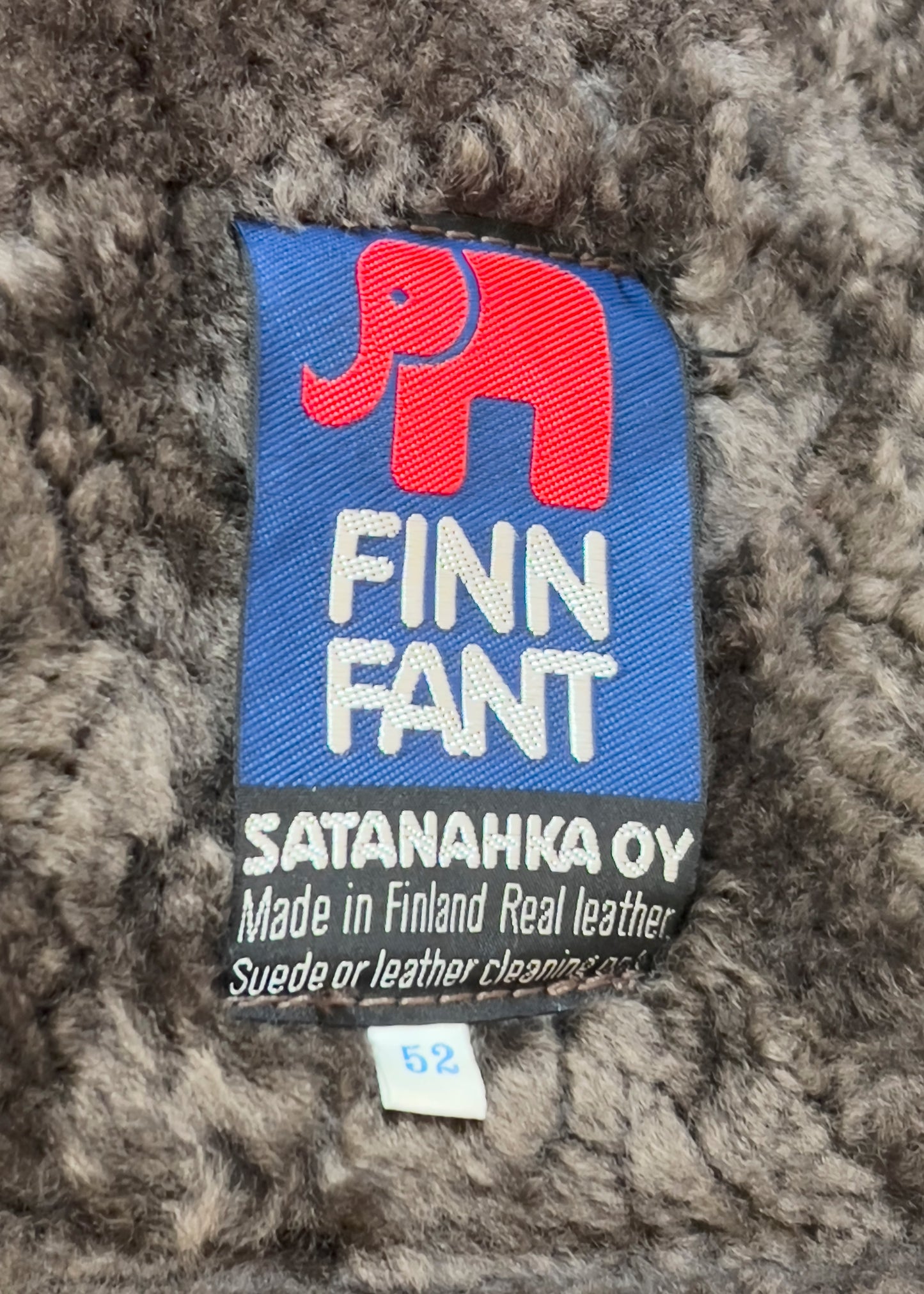 Brun sauepels fra 70- tallet.