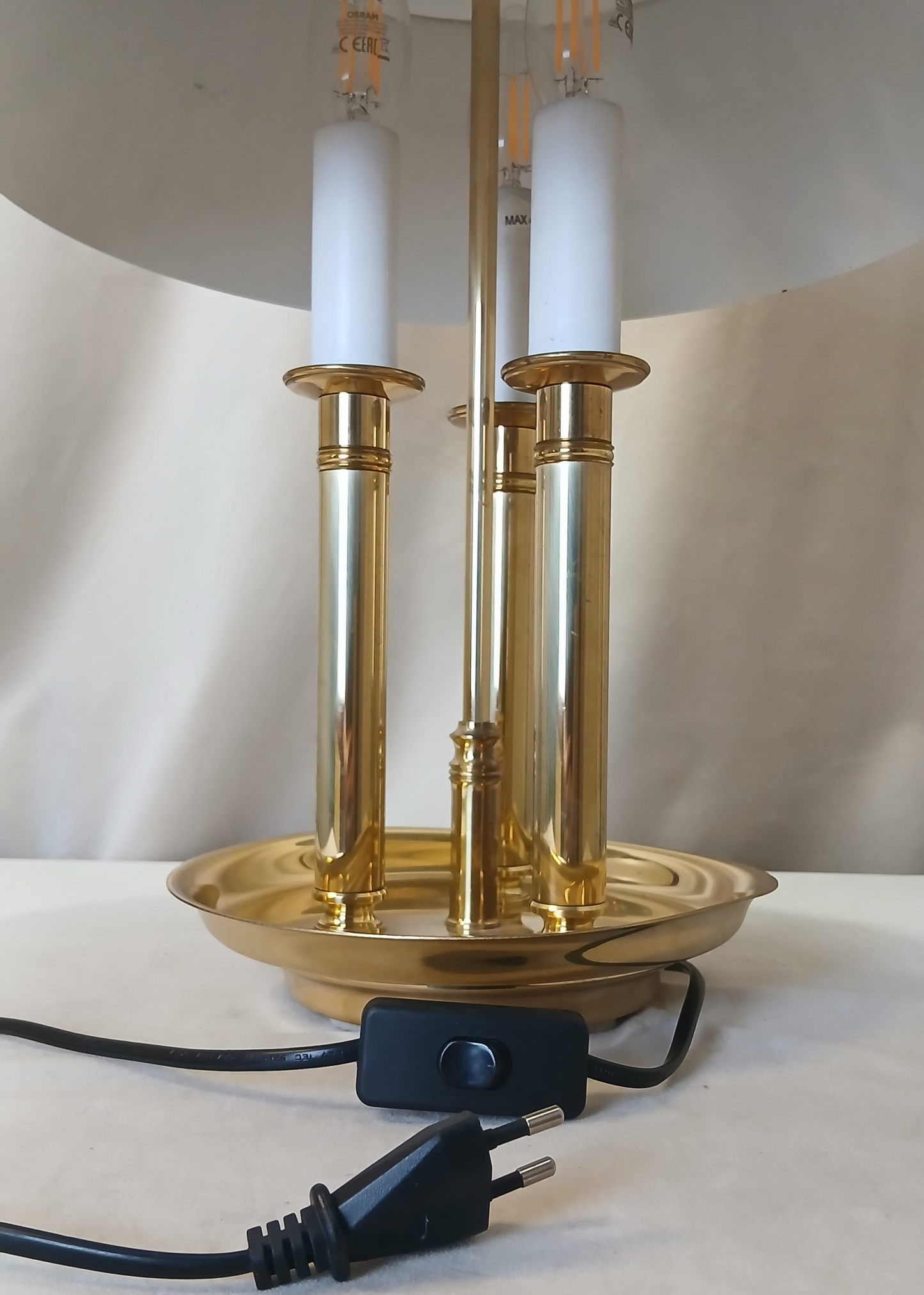 Messing lampe med tre lyspunkt