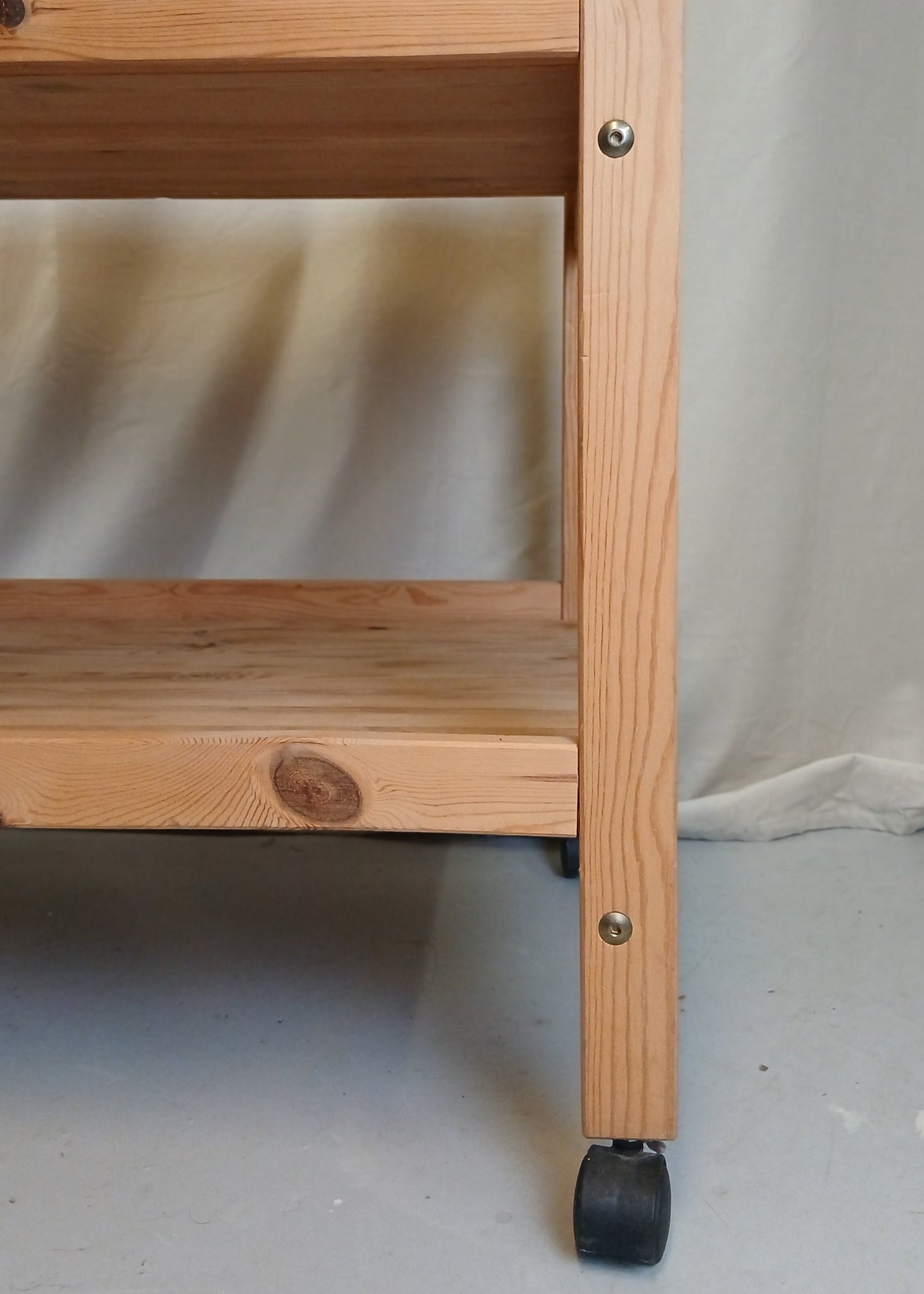 Trillebord i Furu fra 80-90-tallet