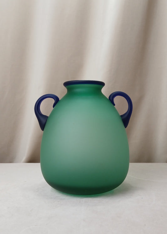 Grønn munnblåst glass vase