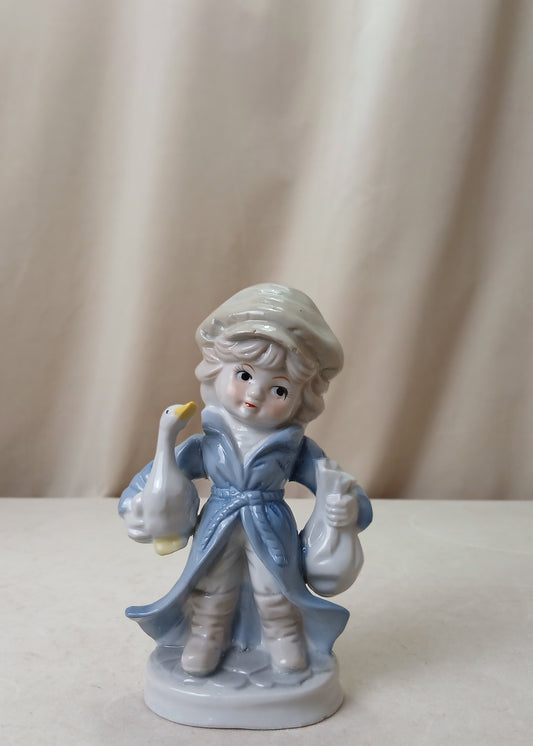 Figur Liten gutt med gås