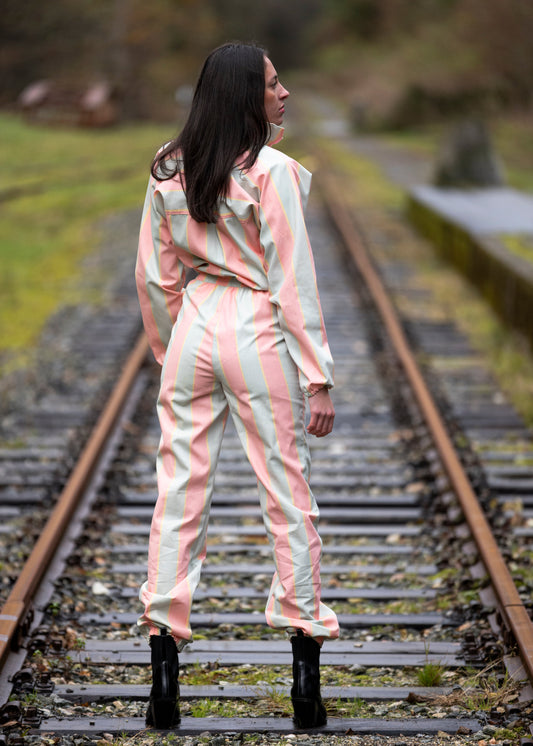 Rosa og gul skidress