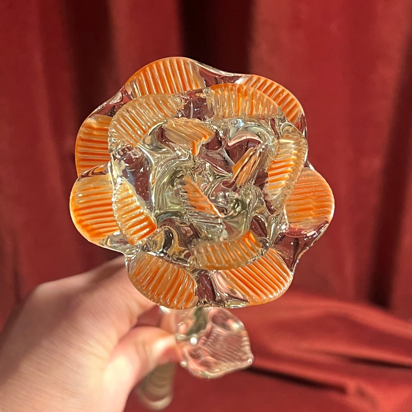 Glass rose, munnblåst