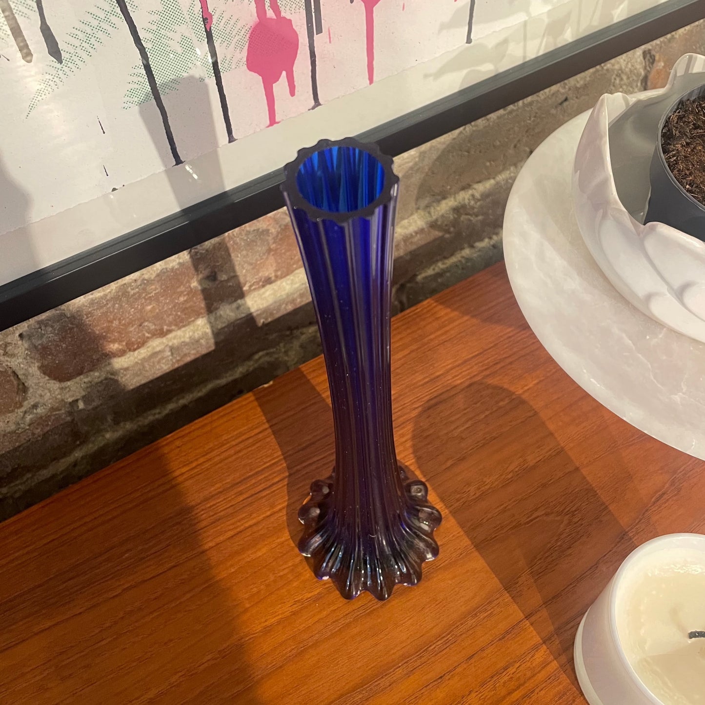 Blå smal vase