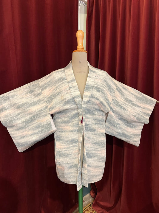 Kvit og turkis kort kimono