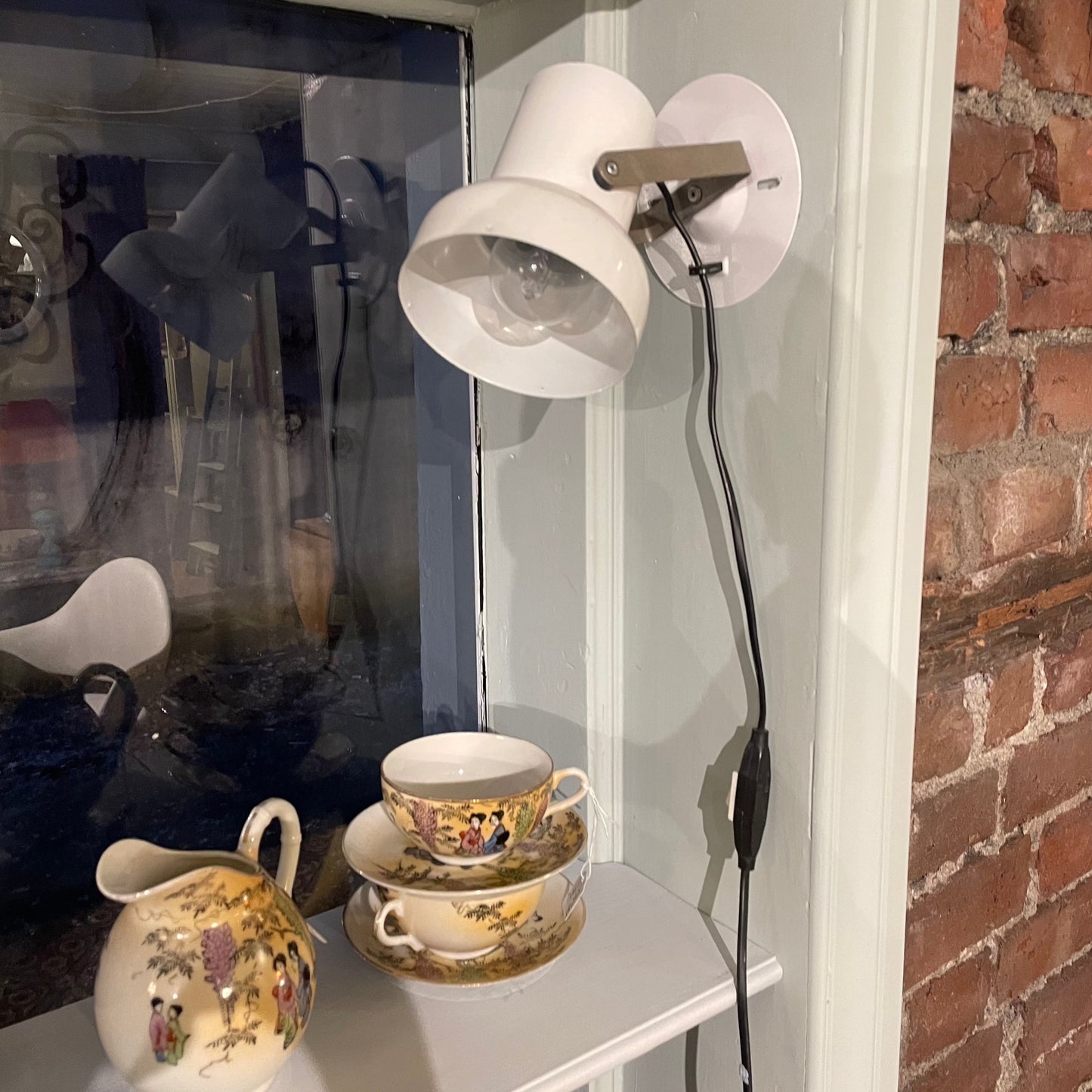 Vegglampe, hvit
