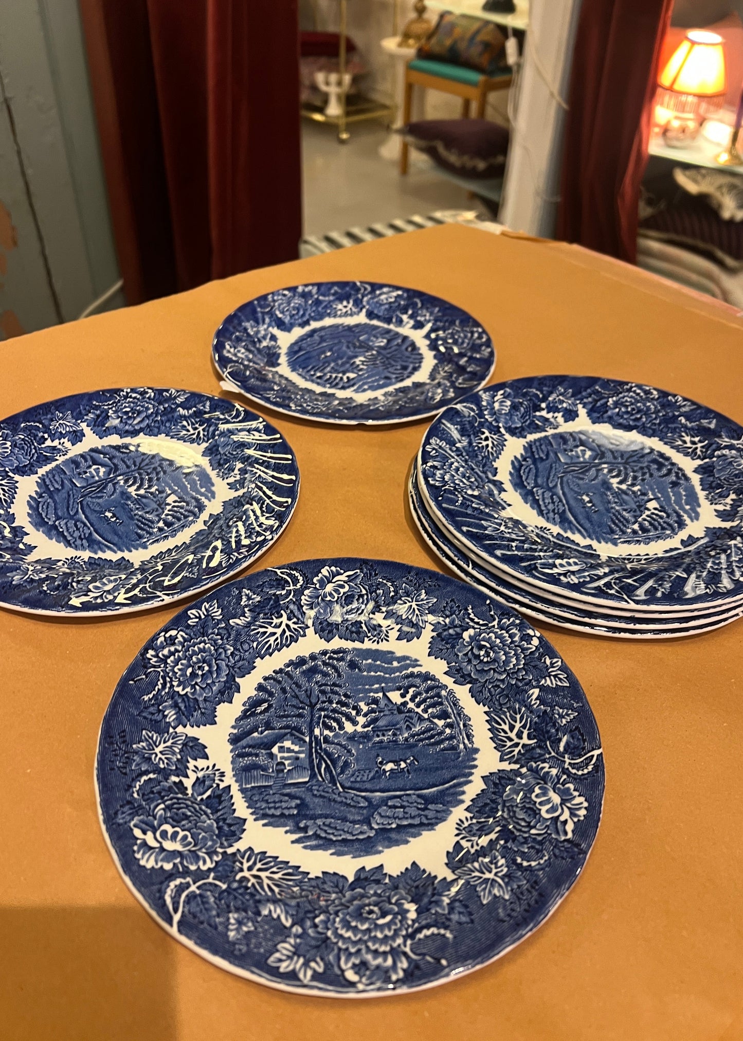 Fat i Blått engelsk service