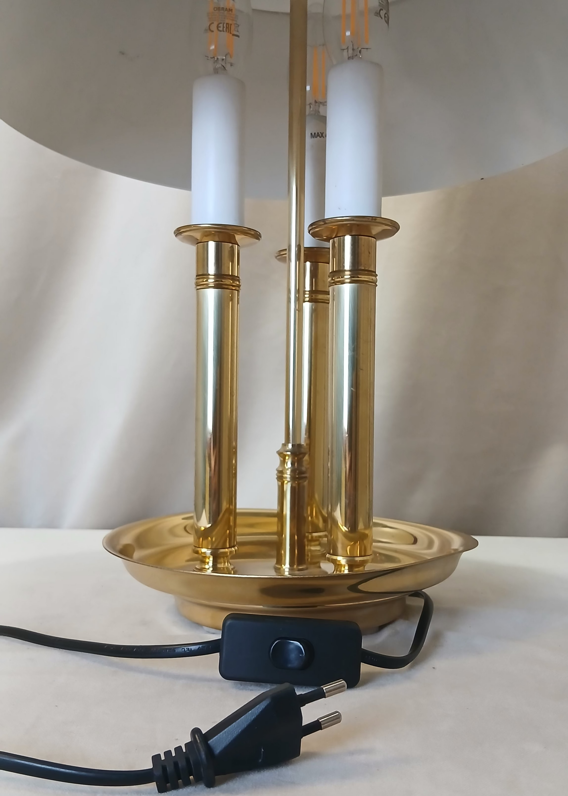 Messing lampe med tre lyspunkt