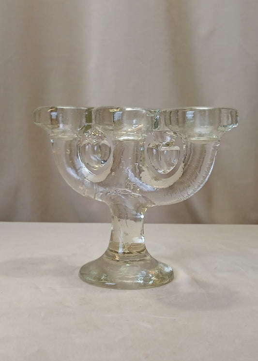 Tre-armet glass lysestake fra Pukeberg, Design Steffan Gellerstedt